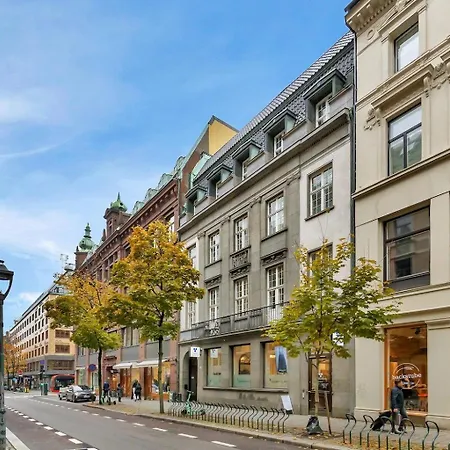 Prime Location By Karl Johan & S *